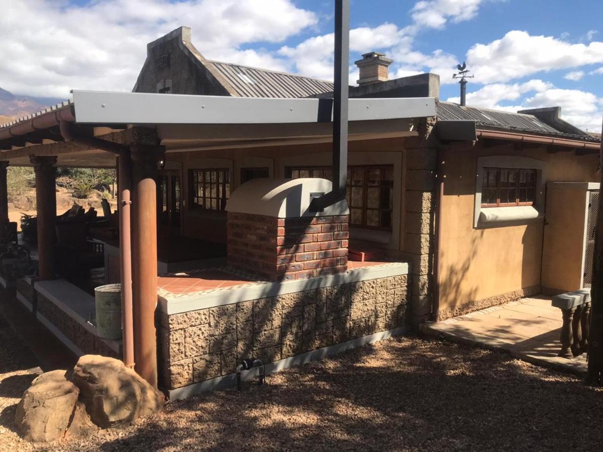 Rockwood Earth Lodge Champagne Valley Exterior photo