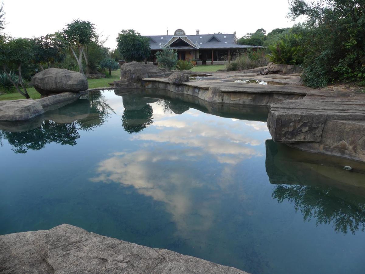 Rockwood Earth Lodge Champagne Valley Exterior photo