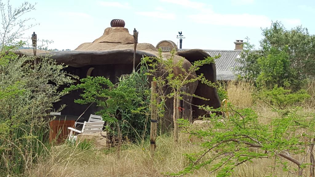 Rockwood Earth Lodge Champagne Valley Exterior photo